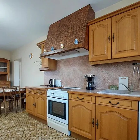 Stunning In Ferienhaus Ceaux-en-Loudun