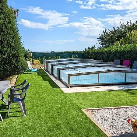 Stunning In Ceaux-en-Loudun