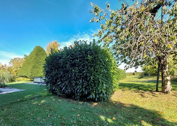 Stunning In * Ceaux-en-Loudun